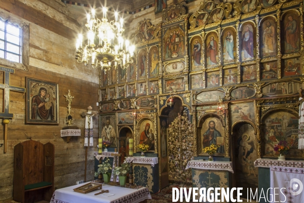 Les  tserkvas  eglises en bois/pologne