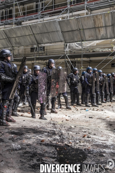 Contre la loi travail