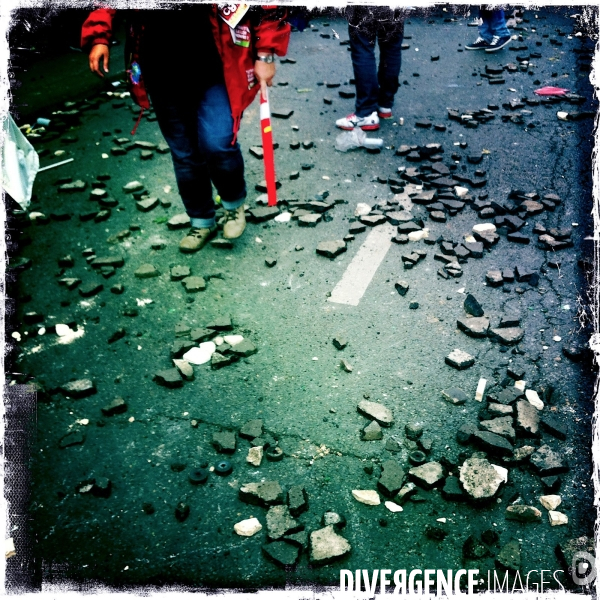 Tags et dégradations sur le parcours de la manifestation contre la loi travail
