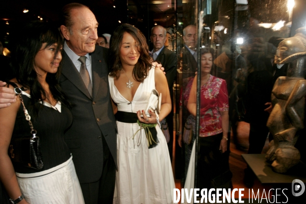 Jacques Chirac inaugure le Musée du Quai Branly