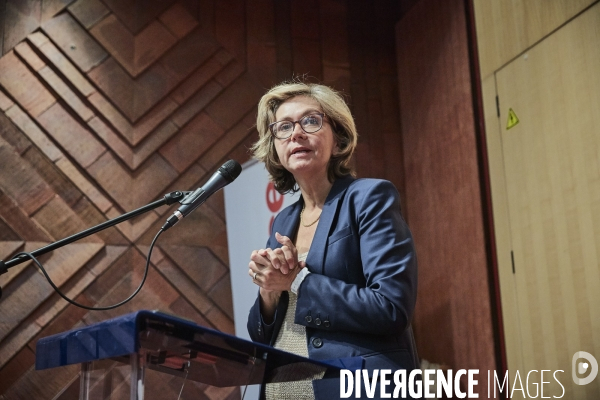 Valérie Pecresse table ronde STIF passe Navigo