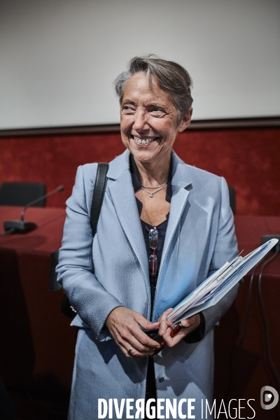 Valérie Pecresse table ronde STIF passe Navigo