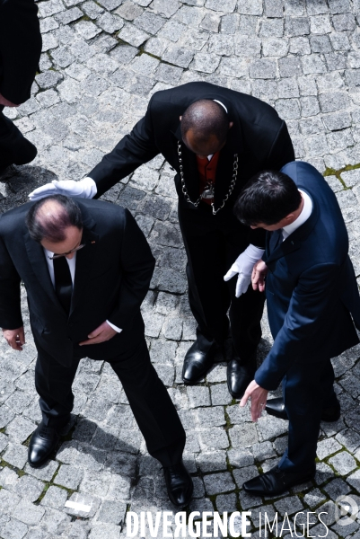 Minute de silence au ministère de l intérieur à la mémoire des deux policiers tués par Larossi Abballa