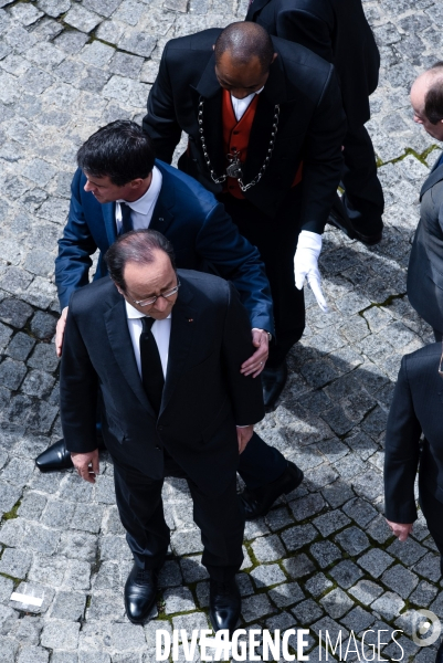 Minute de silence au ministère de l intérieur à la mémoire des deux policiers tués par Larossi Abballa