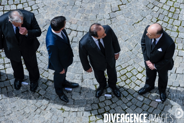 Minute de silence au ministère de l intérieur à la mémoire des deux policiers tués par Larossi Abballa