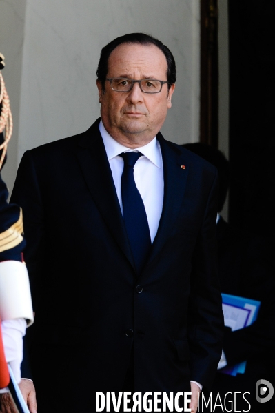 François Hollande reçoit Gérard Larcher après le Brexit