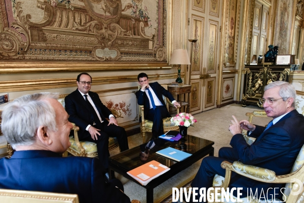 François Hollande reçoit Claude Bartolone  après le Brexit