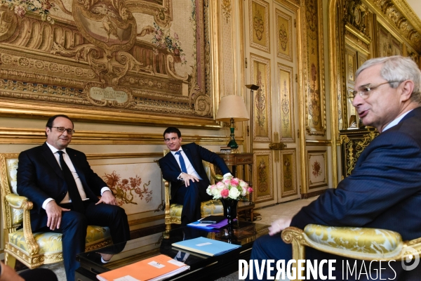 François Hollande reçoit Claude Bartolone  après le Brexit