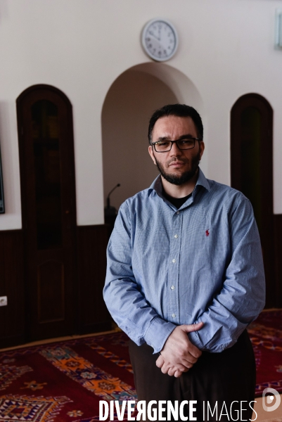 Grande mosquée de Mantes-la-Jolie dans le quartier du Val-Fourré