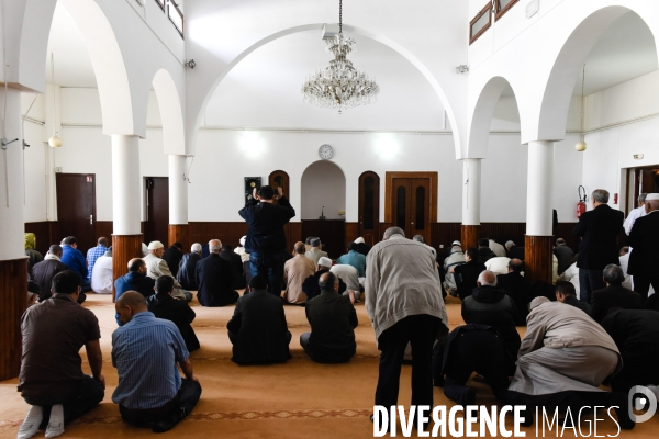 Grande mosquée de Mantes-la-Jolie dans le quartier du Val-Fourré