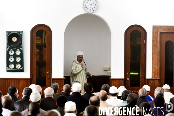 Grande mosquée de Mantes-la-Jolie dans le quartier du Val-Fourré