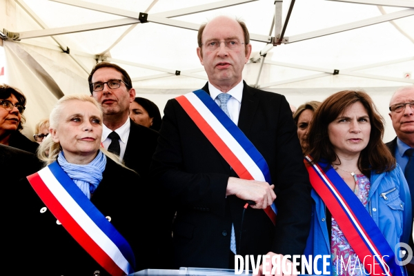 Marche organisée par la mairie de Mantes-la -Jolie à la mémoire des deux policiers  tués, Jessica Schneider et Jean-Baptiste Salvaing