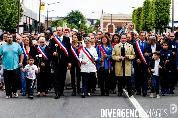 Marche organisée par la mairie de Mantes-la -Jolie à la mémoire des deux policiers  tués, Jessica Schneider et Jean-Baptiste Salvaing