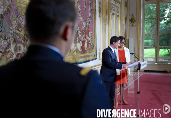 Manuel Valls reçoit les partenaires sociaux