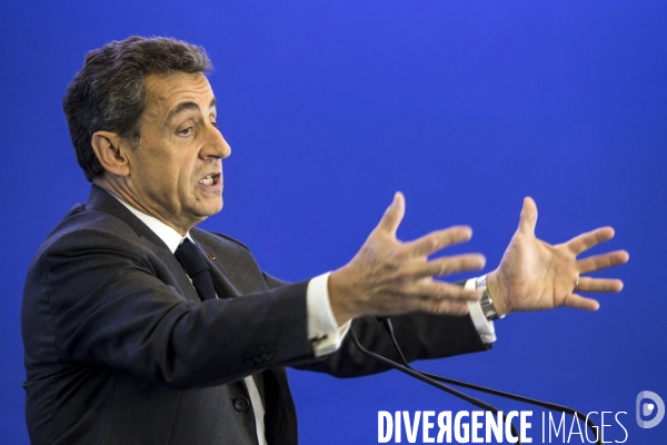 Nicolas SARKOZY, président du parti Les Républicains clôt une matinée de travail sur les institutions.