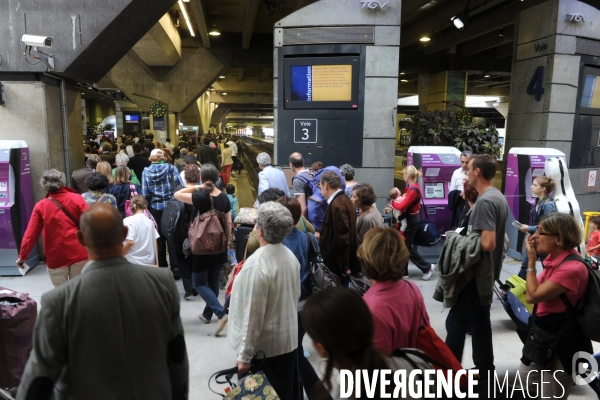 Grands departs dans les gares parisiennes