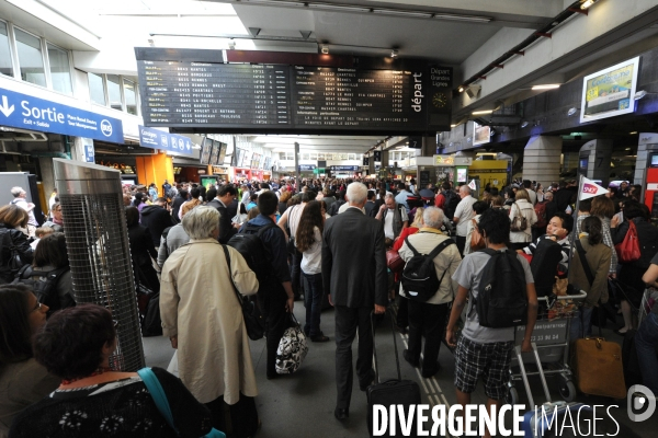 Grands departs dans les gares parisiennes