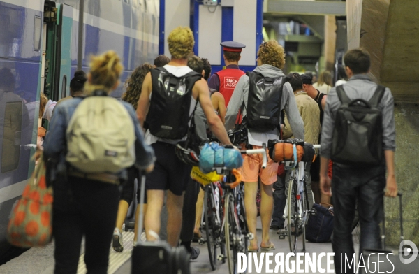 Grands departs dans les gares parisiennes