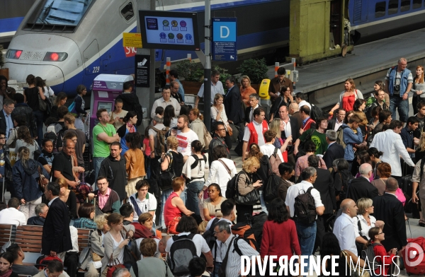 Grands departs dans les gares parisiennes