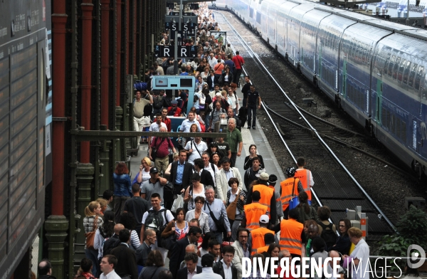 Grands departs dans les gares parisiennes