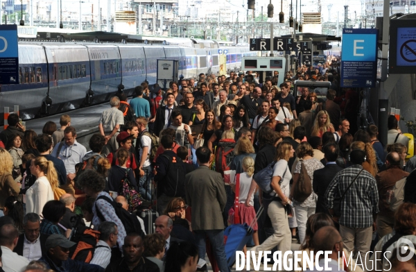 Grands departs dans les gares parisiennes