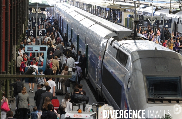 Grands departs dans les gares parisiennes