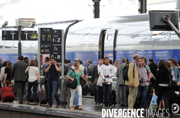Grands departs dans les gares parisiennes