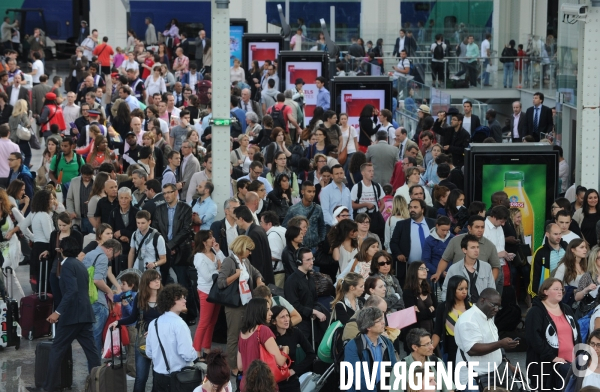 Grands departs dans les gares parisiennes