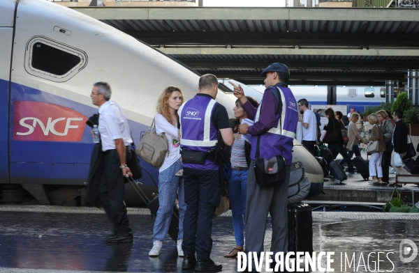 Grands departs dans les gares parisiennes
