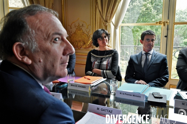 Manuel Valls reçoit les partenaires sociaux