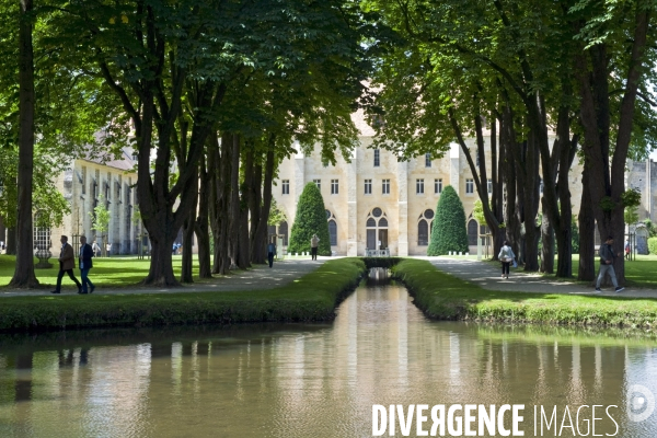 L abbaye de  Royaumont.