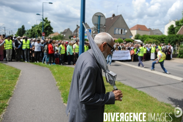 Marche à l appel des mosquées à la mémoire des deux policiers tués dans l attentat de Magnanville