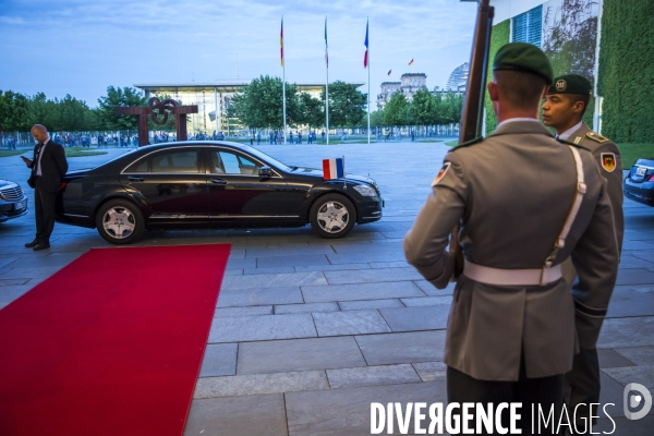 BREXIT: Angela Merkel, Matteo Renzi et François Hollande se rencontrent à Berlin