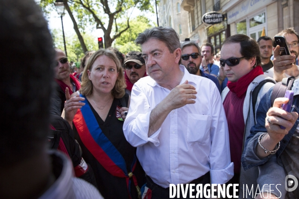 Manifestation contre la loi Travail autour du Bassin de l Arsenal