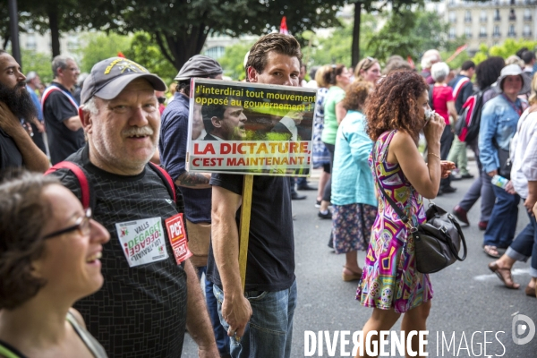 Manifestation contre la loi Travail autour du Bassin de l Arsenal