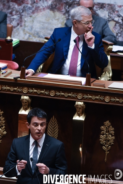 Manuel Valls a recours à l article 49-3 pour faire adopter la loi travail de Myriam El Khomri