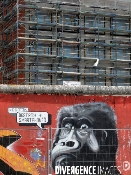 East Side Gallery, mur de Berlin