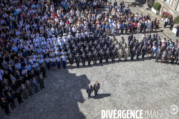 Cazeneuve et Hollande : minute de silence après les attentats de Nice