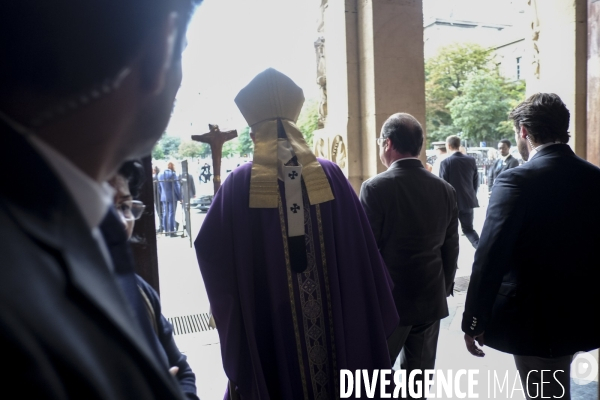 Messe hommage à Notre-Dame de Paris en mémoire du père Jacques Hamel assassiné à Saint-Etienne-du-Rouvray