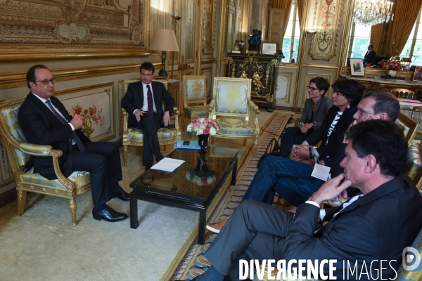 François Hollande reçoit les chefs de partis politiques après le Brexit