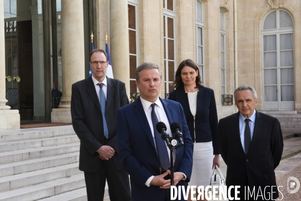 François Hollande reçoit les chefs de partis politiques après le Brexit