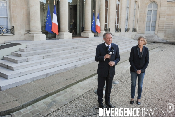 François Hollande reçoit les chefs de partis politiques après le Brexit