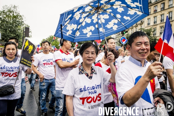 Manifestation de la communaute chinoise contre la violence et le racisme anti-asiatique