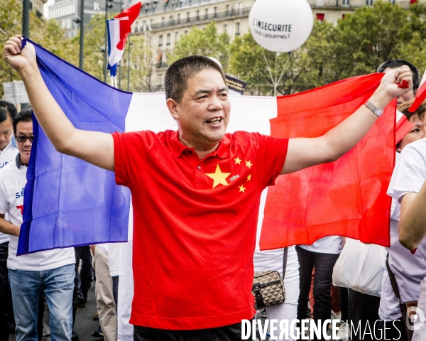 Manifestation de la communaute chinoise contre la violence et le racisme anti-asiatique