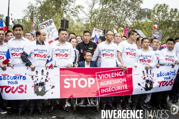 Manifestation de la communaute chinoise contre la violence et le racisme anti-asiatique