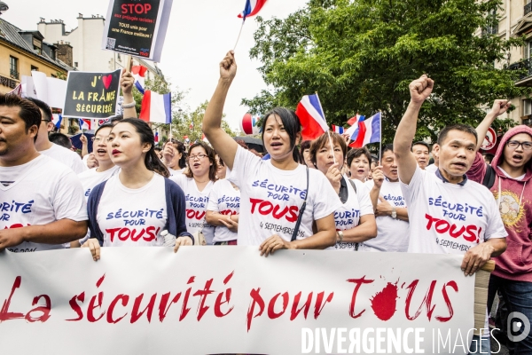 Manifestation de la communaute chinoise contre la violence et le racisme anti-asiatique