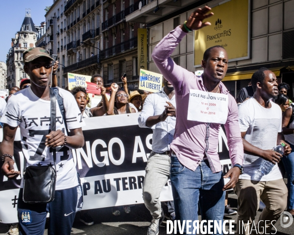 Paris-Manifestation pour la reconnaissance de l Election democratique de Jean Ping au Gabon.