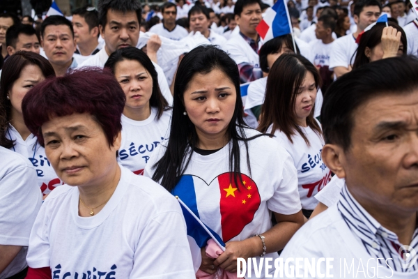 Manifestation  Sécurité pour tous   organisée par 60 associations des chinois de France, place de la République.