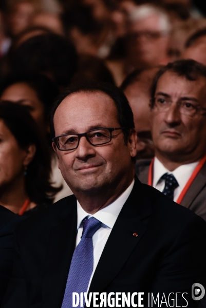 François Hollande salle Wagram.  La démocratie face au terrorisme 