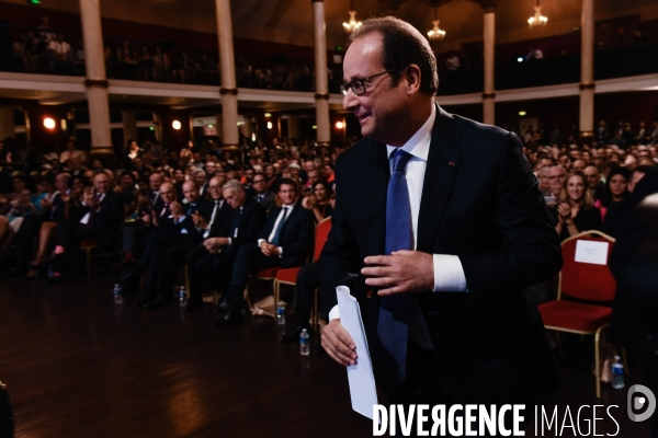 François Hollande salle Wagram.  La démocratie face au terrorisme 